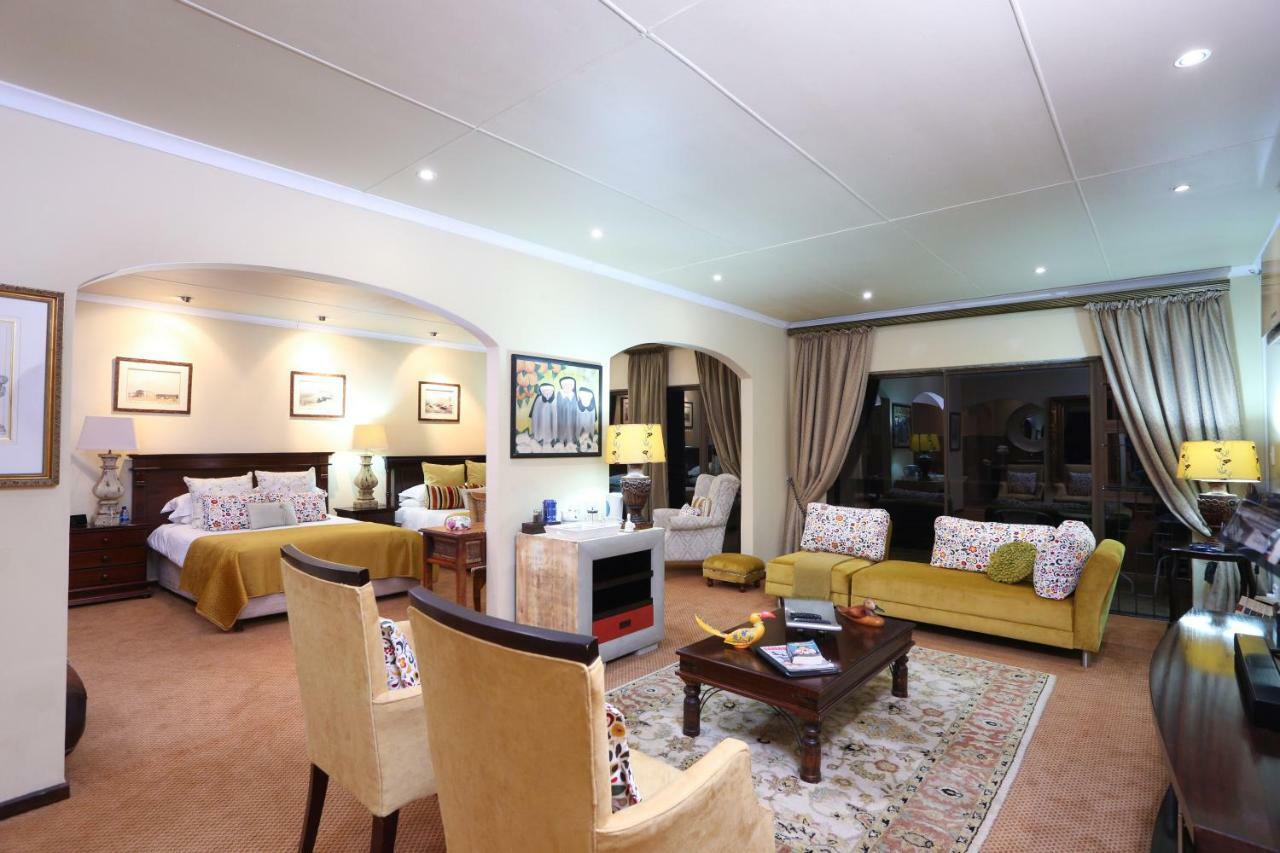 Shangri-La Manor (Adults Only) Hoekwil Екстериор снимка
