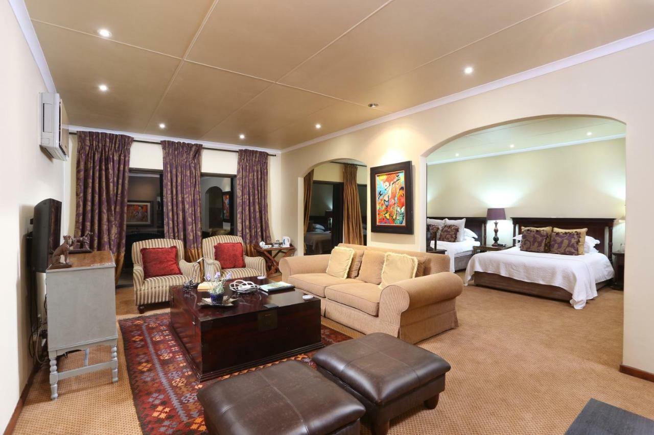 Shangri-La Manor (Adults Only) Hoekwil Екстериор снимка