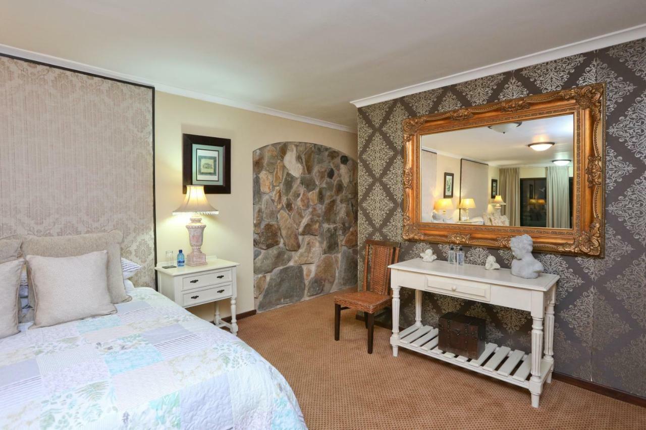 Shangri-La Manor (Adults Only) Hoekwil Екстериор снимка