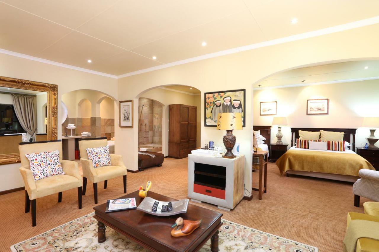 Shangri-La Manor (Adults Only) Hoekwil Екстериор снимка