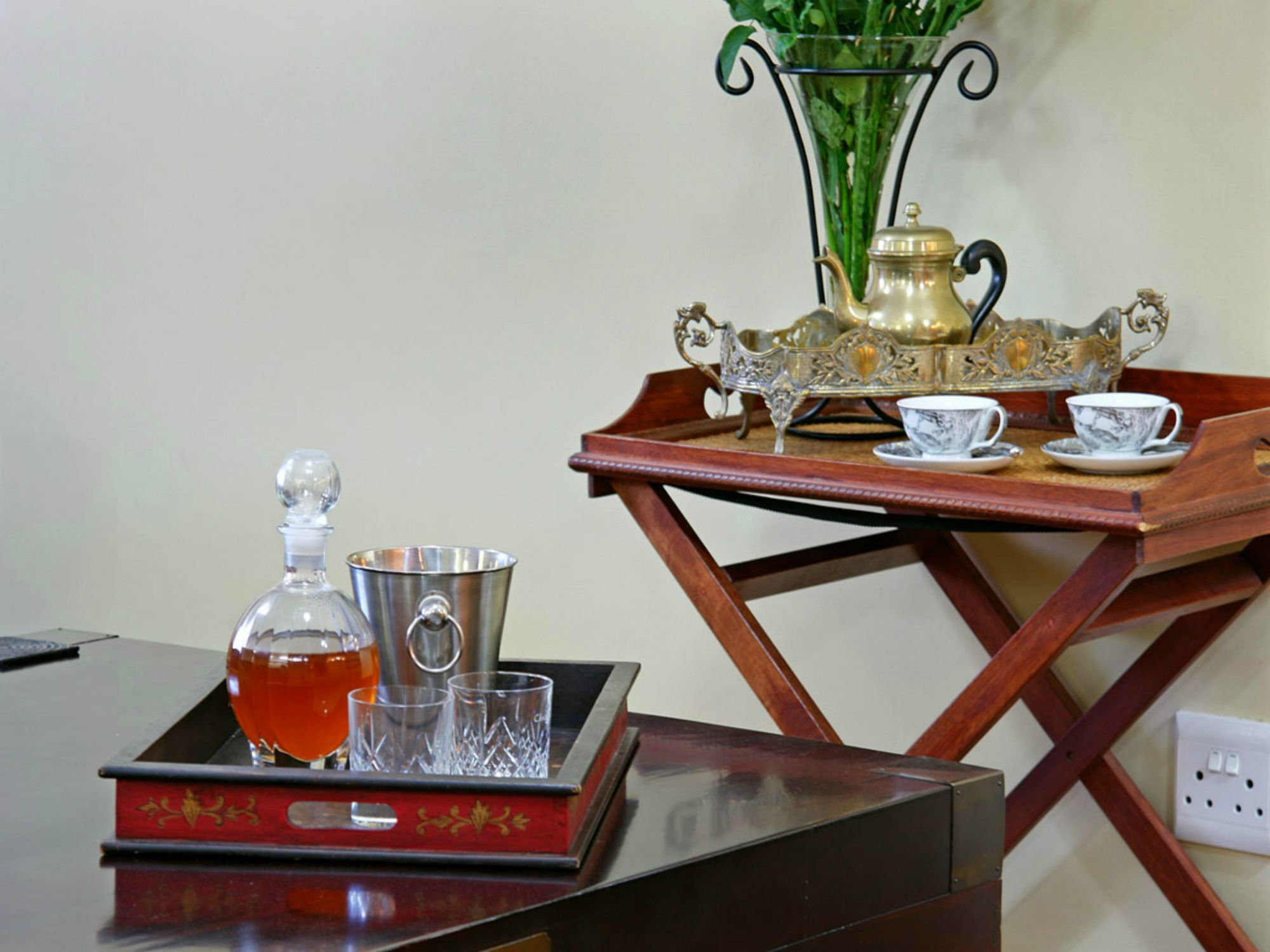 Shangri-La Manor (Adults Only) Hoekwil Екстериор снимка